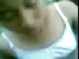 Upea teini leikkii dildojen kanssa seksi videot ilmaiset